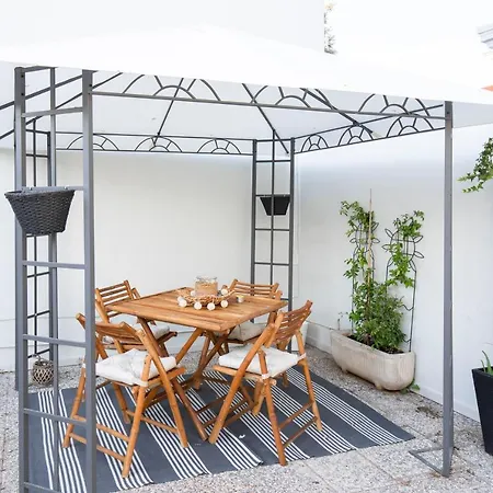 Casa Indipendente Con Giardino A Villa Marina Di Pisa